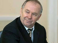 Выборы давно прошли, а Рыбак все еще в восторге от поведения российских наблюдателей